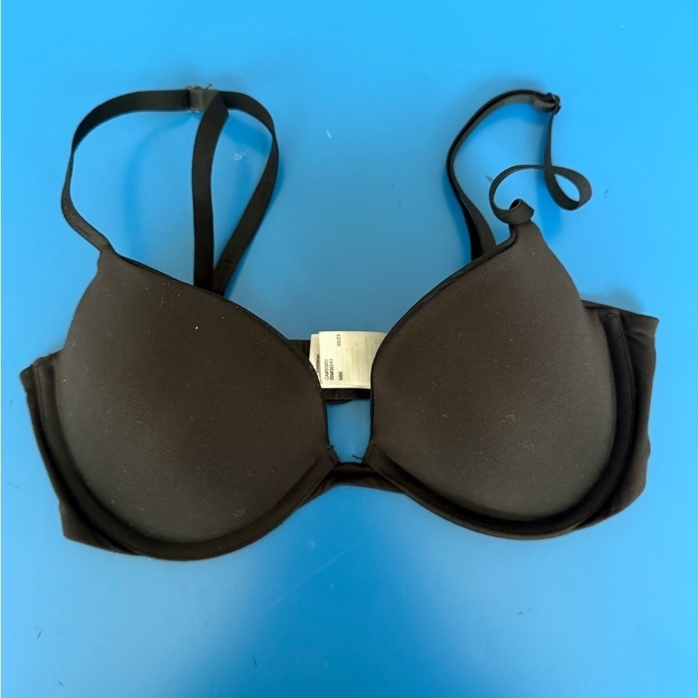 Calvin Klein Perfectly Fit Padded T-Shirt Bra. Size 32C. Excellent Condition.